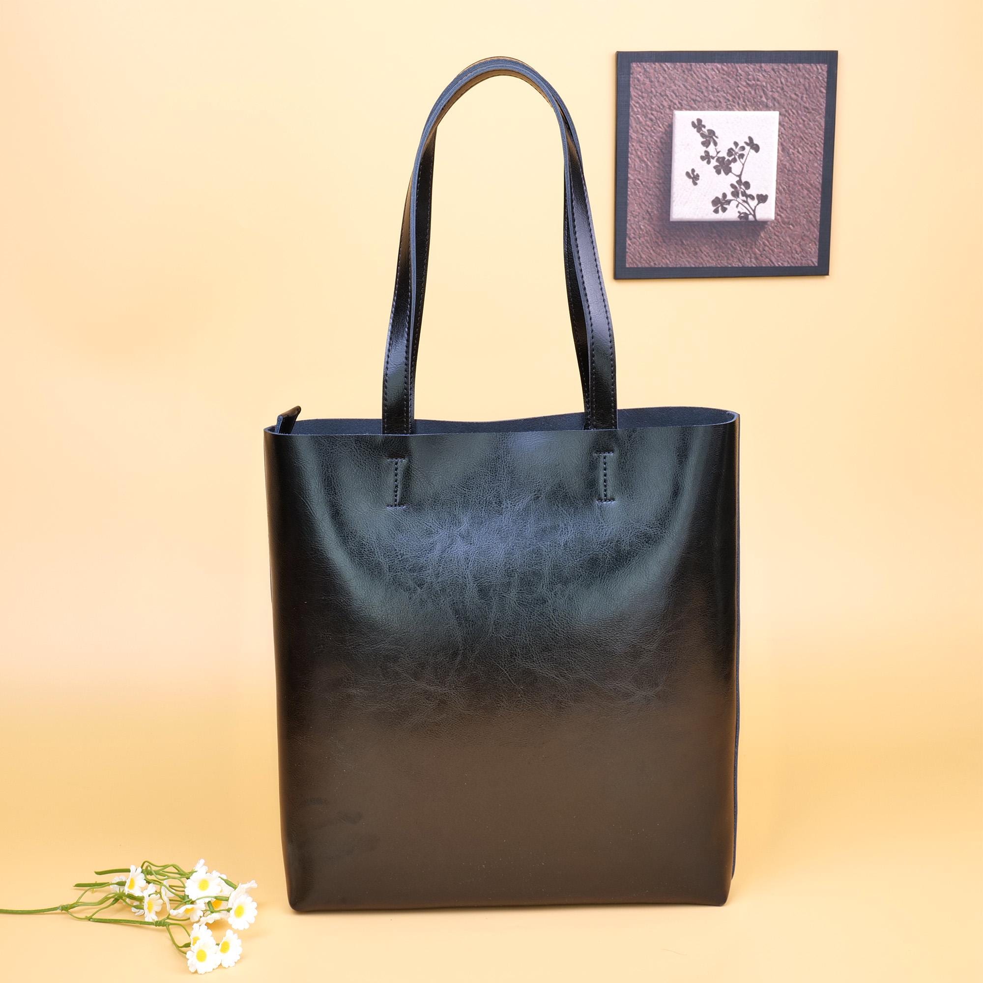 Women's Large Capacity Leather Tote Bag Brown Minimalist